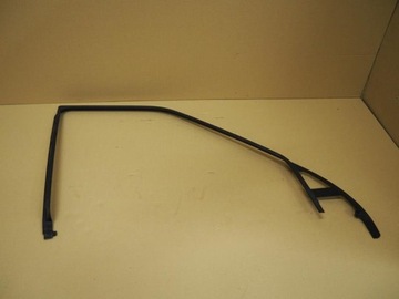 РАМА ПЕРЕДНЕГО ОКНА ПРАВАЯ RANGE ROVER SPORT I