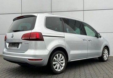 Volkswagen Sharan II Van Facelifting 2.0 TDI SCR 150KM 2017 Volkswagen Sharan 7 miejsc Automat Parktronic Alcantara Tempomat Grza, zdjęcie 7