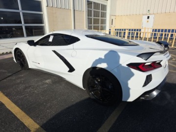 Chevrolet Corvette C7 2022 Chevrolet Corvette Stingray Coupe 2LT 2022 6.2 Benzyna 490KM, zdjęcie 1