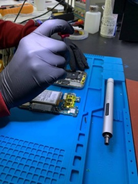 Стекло Mitsubishi с клеем ОСА для Samsung A40 A405