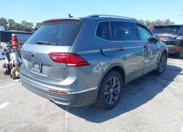 Volkswagen Tiguan II 2023 Volkswagen Tiguan 2023, 2.0L, 4x4, SE, od ubezpieczalni 2.0 Benzyna 184KM, zdjęcie 7