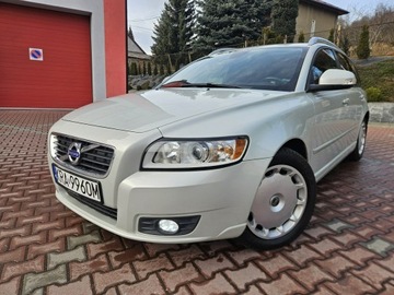 Volvo V50 1.6 D2 115KM 2011 Volvo V50 Skóra, KlimaTronik, Navi, Pdc, Super, zdjęcie 1