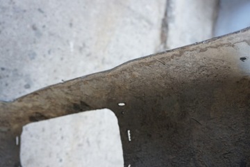 NISSAN PATROL GU3 NÁRAZNÍK VRSTVA KALICH LEVÝ ZADNÍ GR Y61