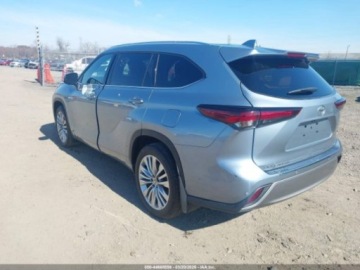 Toyota Highlander III 2024 Toyota Highlander Platinum 2024 2.4 Benzyna 265KM, zdjęcie 3