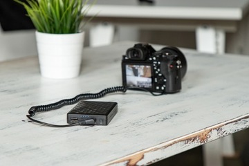 Newell PB-FZ100 - Power Bank с адаптером