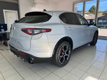 Alfa Romeo Stelvio SUV Facelifting 2023 2.0 GME Turbo 280KM 2025 ALFA ROMEO Stelvio Turbo Veloce Q4 Suv 2.0 (280KM) 2025, zdjęcie 3