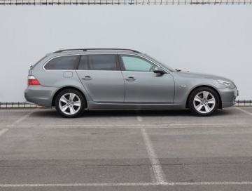 BMW Seria 5 F10-F11 2010 BMW 5 520d, Navi, Klima, Klimatronic, Tempomat, zdjęcie 5