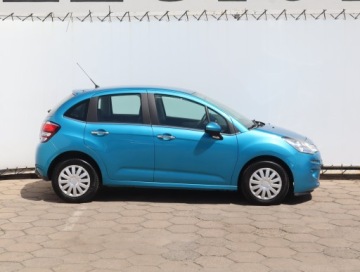 Citroen C3 II Hatchback facelifting 1.2 VTi 82KM 2016 Citroen C3 1.2 VTi, Klima, Tempomat, Parktronic, zdjęcie 5