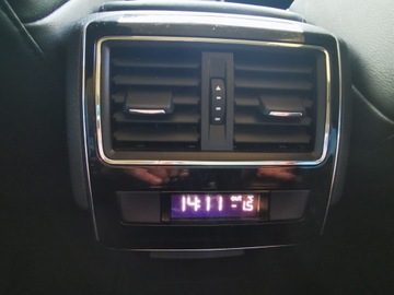 Skoda Superb III Liftback 2.0 TDI 150KM 2016 SKODA SUPERB III Kombi 2.0 TDI 150KM, Automat,SportLine, Podgrzewane fotele, zdjęcie 7