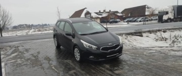 Kia Ceed II Kombi 1.4 DOHC 100KM 2012 Kia Ceed 1.4 benz ,bezwypadek ,jeden wlasc ,nowy rozrzad 1.4 Benzyna 100KM, zdjęcie 8