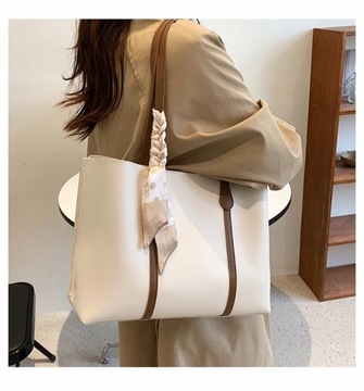 БОЛЬШАЯ ЖЕНСКАЯ СУМКА НА ПЛЕЧЕ