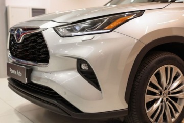 Toyota Highlander III 2.5 248KM 2021 Toyota Highlander Toyota Highlander 2.5 Prestige Tech 7 osobowy 2.5 248KM, zdjęcie 36