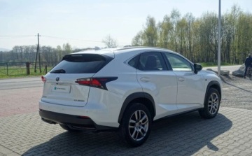 Lexus NX I SUV 300h 197KM 2014 Lexus NX 300h 197KM Hybryda 4x4 Automat Skora Grzane fotele Navi Biala per, zdjęcie 4