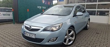 Opel Astra J Hatchback 5d 1.4 Turbo ECOTEC 140KM 2010 Opel Astra Opel Astra 1.4 Turbo Innovation 1.4 Benzyna 140KM, zdjęcie 2