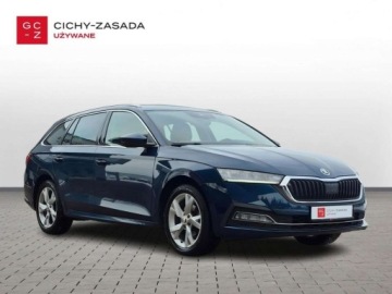 Skoda Octavia IV Liftback 1.5 TSI EVO 150KM 2022 Skoda Octavia serwis ASO 1.5TSI eTEC 150KM hak bezwypadkowy ACC navi Smart, zdjęcie 6