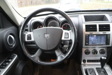 Dodge Nitro 2.8 CRD 177KM 2007 Dodge Nitro SKÓRA, klima, automat, 4x4, hak,, zdjęcie 17