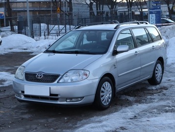 Toyota Corolla IX (E12) Kombi 2.0 D-4D 90KM 2004 Toyota Corolla 2.0 D-4D, Salon Polska, HAK, Klima, zdjęcie 1