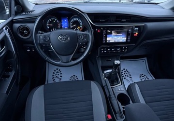 Toyota Auris II Hatchback 5d Facelifting 1.6 Valvematic 132KM 2018 Toyota Auris salon Polska, 60 tys km, Kamera czujniki przod i tyl 1.6, zdjęcie 5