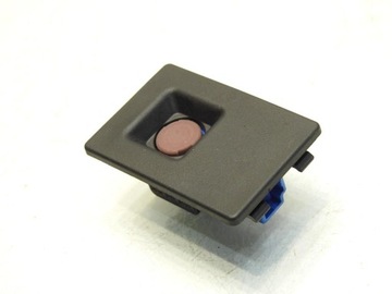 LAMPA OSVĚTLENÍ KABINY DRŽÁK SUBARU IMPREZA III GH 66237FG000