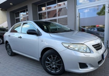 Toyota Corolla X Sedan 1.4 i 16V VVT-i 97KM 2008 Toyota Corolla salon Polska, 1 rej 2009r., 101 tys km , serwis ASO 1.4