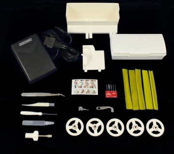 Merrylock 3000CL689 - 5-ниточный оверлок Coverlock