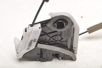 NISSAN X-TRAIL IV T33 ZÁMEK DVEŘE PRAVÝ ZADNÍ 23R