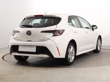 Toyota Corolla XII Hatchback 1.8 Hybrid 122KM 2019 Toyota Corolla 1.8 Hybrid, Salon Polska, zdjęcie 4