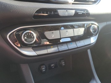 Hyundai i30 III Wagon Facelifting 1.5 DPI 110KM 2022 Hyundai i30 Salon PL, FV 23 1.5 Benzyna 110KM, zdjęcie 17