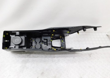 КОЖАНЫЙ ТУННЕЛЬНЫЙ ПОДЛОКОТНИК - Renault KADJAR 15-18 EU