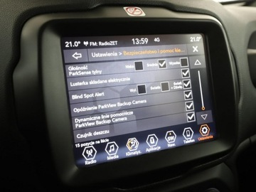 Jeep Renegade SUV Plug-In Seria 2/3 1.3 Turbo 4xe PHEV 240KM 2022 Jeep Renegade 1.3 T4 4xe Plug-in Hybrid Nawigacja, zdjęcie 27