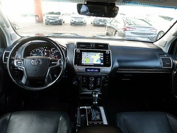 Toyota Land Cruiser VII Terenowy 3d 2.8 D-4D 177KM 2019 Toyota Land Cruiser SKÓRA KAMERY KRAJ BEZWYP F23%, zdjęcie 15