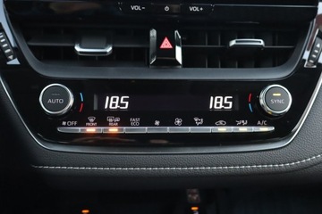 Toyota Corolla XII 2024 Toyota Corolla 1.8 Hybrid, Salon Polska, zdjęcie 15