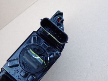 AUDI Q5 80A 16- LAMPA W NÁRAZNÍK PRAVÁ 80A945070B 6 PIN
