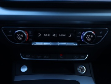 Audi Q5 II SUV 2.0 TDI 163KM 2019 Audi Q5 2.0 TDI, Salon Polska, Serwis ASO, 4X4, zdjęcie 19