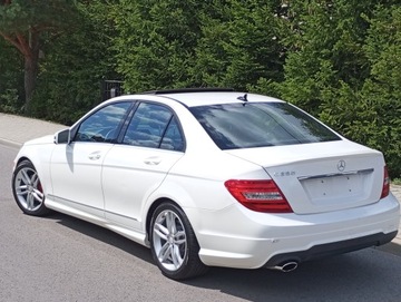 Mercedes Klasa C W205 2013 Automat Biała Perła Skóra Kamera Pakiet AMG Lift, zdjęcie 8