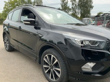 Ford Kuga II SUV Facelifting 1.5 EcoBoost 150KM 2018 Ford Kuga 1.5 EcoBoost ST-Line, zdjęcie 3
