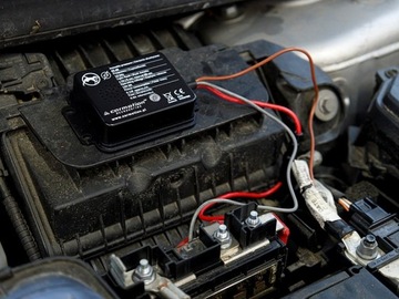 АВТОМОБИЛЬНЫЙ ОТПУСКАТЕЛЬ ГРЫЗУНОВ ЗВУК И ФЛЕШ 12В ДЛЯ КУЗИЦ И КРЫС