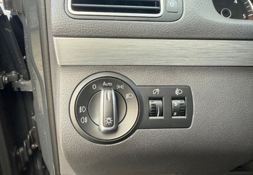 Volkswagen Touran II 1.6 TDI 105KM 2015 Volkswagen Touran VW Touran 1.6 Diesel 105KM, zdjęcie 9