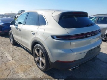 Porsche Cayenne III 2025 Porsche Cayenne E-Hybrid 2025 3.0 Hybryda 300KM, zdjęcie 3