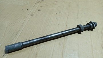 YAMAHA XJ 900 4KM 93-03 БОЛТ ПЕРЕДНЕЙ ОСИ КОЛЕСА ПЕРЕДНЕЙ ПОДВЕСКИ