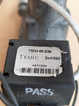 SLOUPEC VOLANT SPÍNACÍ SKŘÍŇKA Z KLÍČKEM MAZDA XEDOS