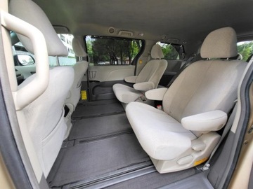 Toyota Sienna III 3.5 V6 266KM 2011 TOYOTA SIENNA 3.5 V6 266KM, Automat, 1 właściciel od 12 lat,7 Miejsc, zdjęcie 20