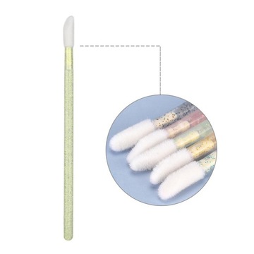 50 одноразовых кистей для губной помады