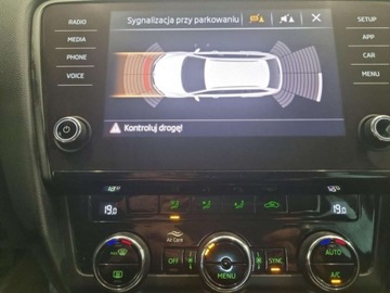 Skoda Octavia III Kombi Facelifting 1.6 TDI 115KM 2020 Skoda Octavia Skoda Octavia 1.6 TDI SCR Ambition 1.6 Diesel 116KM, zdjęcie 19