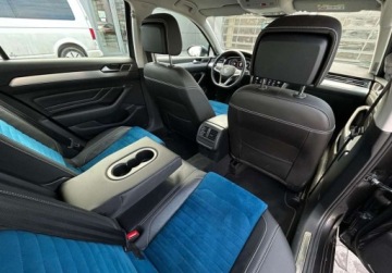 Volkswagen Passat B8 Variant Facelifting 2.0 TDI SCR 200KM 2022 Volkswagen Passat Elegance Pakiety, ACC, LED Matrix, ergoComfort z masaze, zdjęcie 8