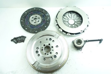 СЦЕПЛЕНИЕ + ДВУМАССОВОЕ КОЛЕСО VW 2.0 TDI 02M141671 VALEO 837405 03G141015
