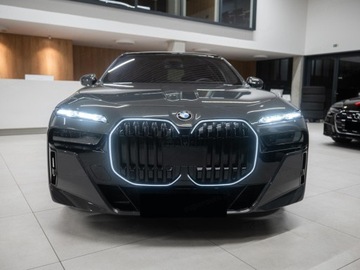 BMW Seria 7 G70 Sedan 3.0 40d 299KM 2026 BMW Seria 7 740d xDrive Sport Sedan 3.0 (299KM) 2026, zdjęcie 5