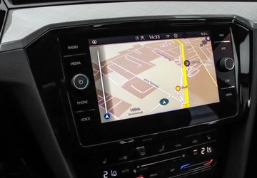 Volkswagen Passat B8 Variant Facelifting 2.0 TDI SCR 200KM 2023 Volkswagen Passat Variant 2.0 TDI 200KM DSG Business Fotele Podgrzewane Te, zdjęcie 16