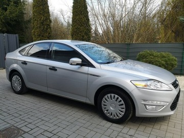 Ford Mondeo IV Hatchback 2.0 Duratorq TDCi DPF 140KM 2014 Ford Mondeo 2.0TDCI 140KM # Klima # Ledy #, zdjęcie 3