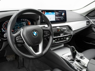 BMW Seria 5 G30-G31 Touring Facelifting 2.0 530i 252KM 2022 BMW 530 GD5E035#530i xDrive Podgrz.f Skóra, zdjęcie 5